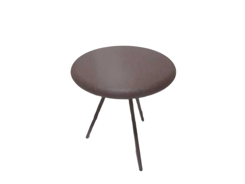 Table Medium Round 100% Iron Full Plain Matt Brown