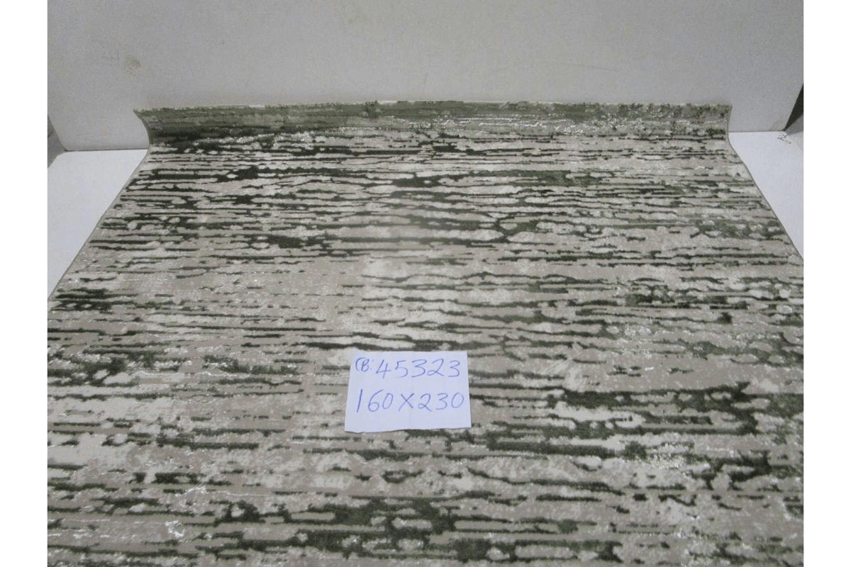 Carpet A Green 105 256.000 Points 10mm Pile Height 1,600gr/Sqm Pp Heatset (1900dtex) + Shrink + Flosh 160x230 Cm