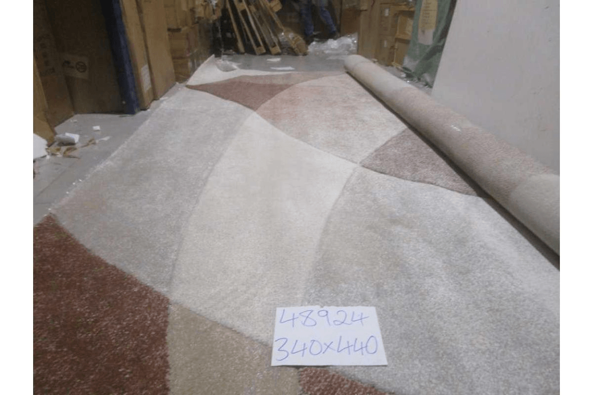 Carpet 340x440 Bond (Aura V77) Pp + Headset Hand Carved 2,200 Gsm/Sqm 243,200 Points/Sqm 10mm Pile Height 021