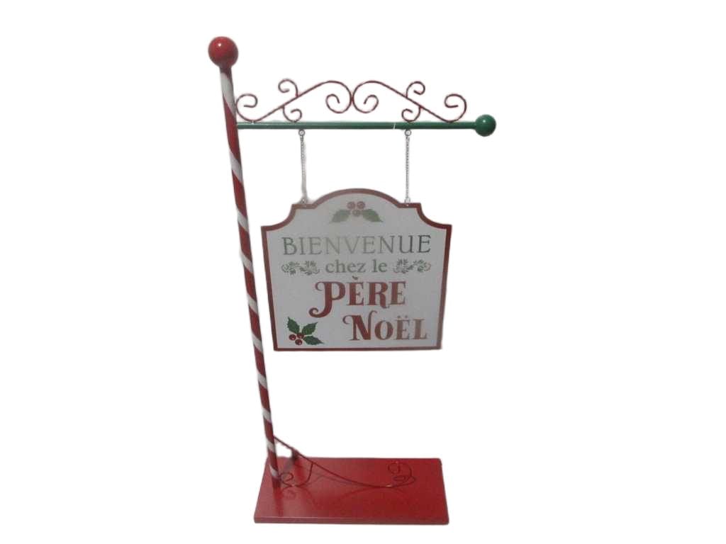 Metal Sign At Santa H100