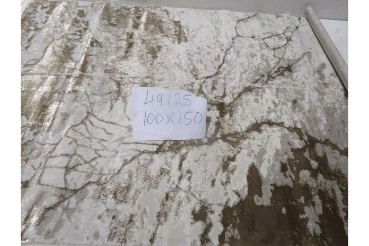 Carpet 100x150 Shiny Shrink Polyester + Pp 2,200 Gsm 604,000 Pts 8mm Pile Hight Cream/Beige