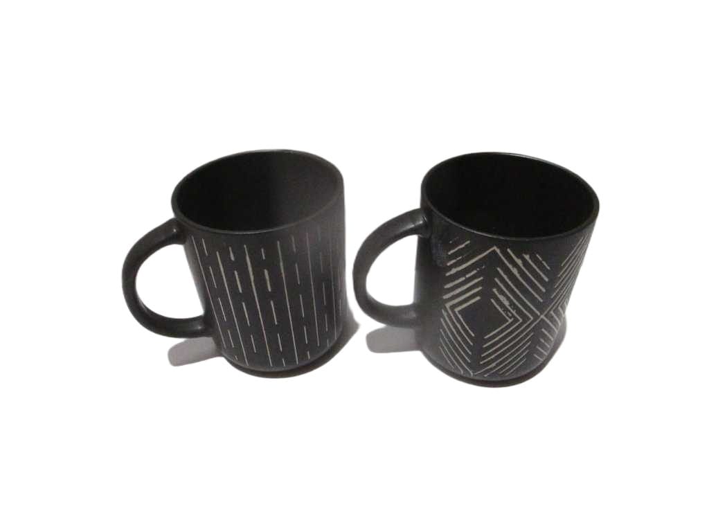 Mug Stoneware Stock Qty: 6012pcs 4 Designs Ass Black&white 14oz/420ml D:8.6cm H:10.8cm