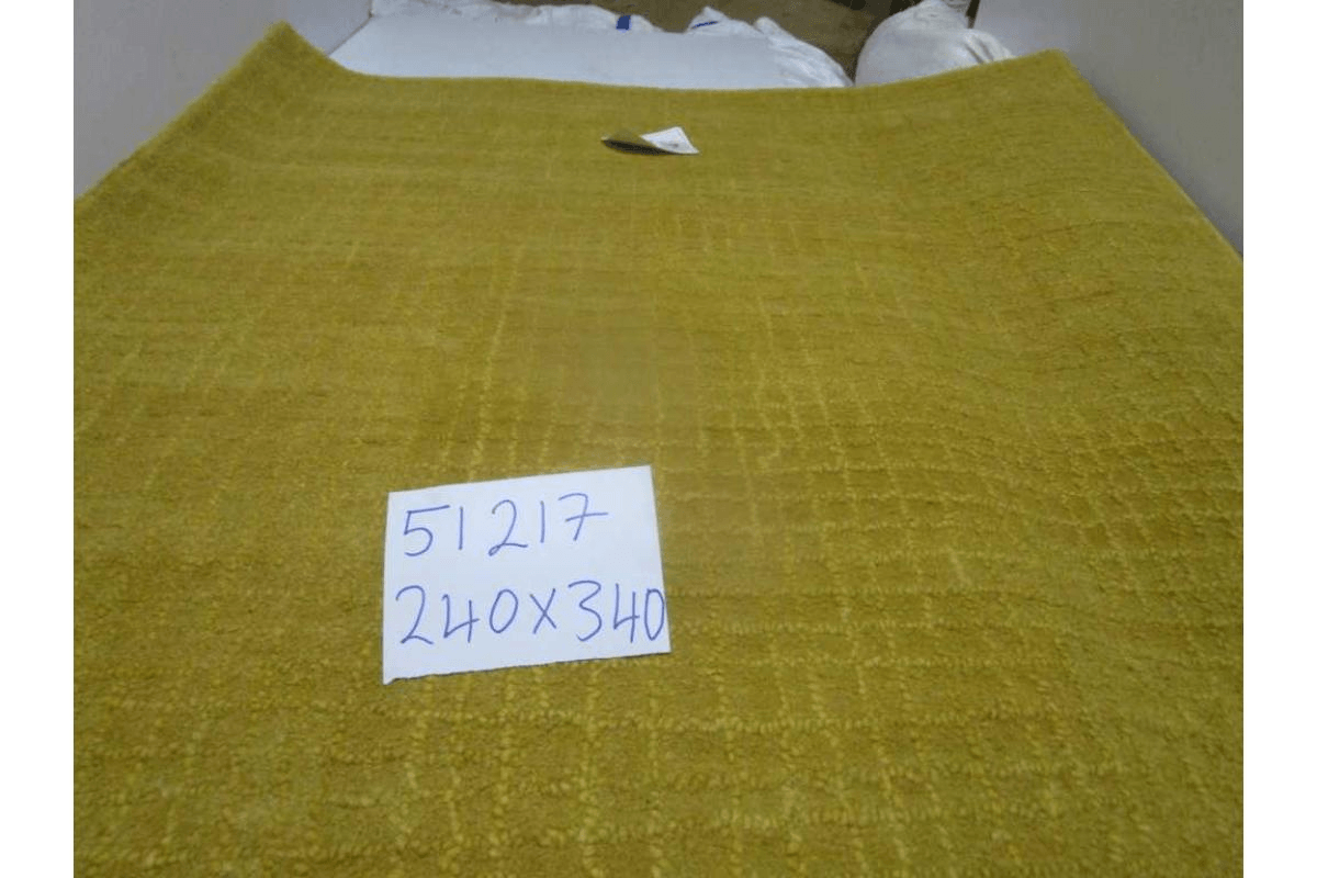 Carpet Hand Tufted - 100% Wool - 2000 Gsm Pile And 1500 Gsm