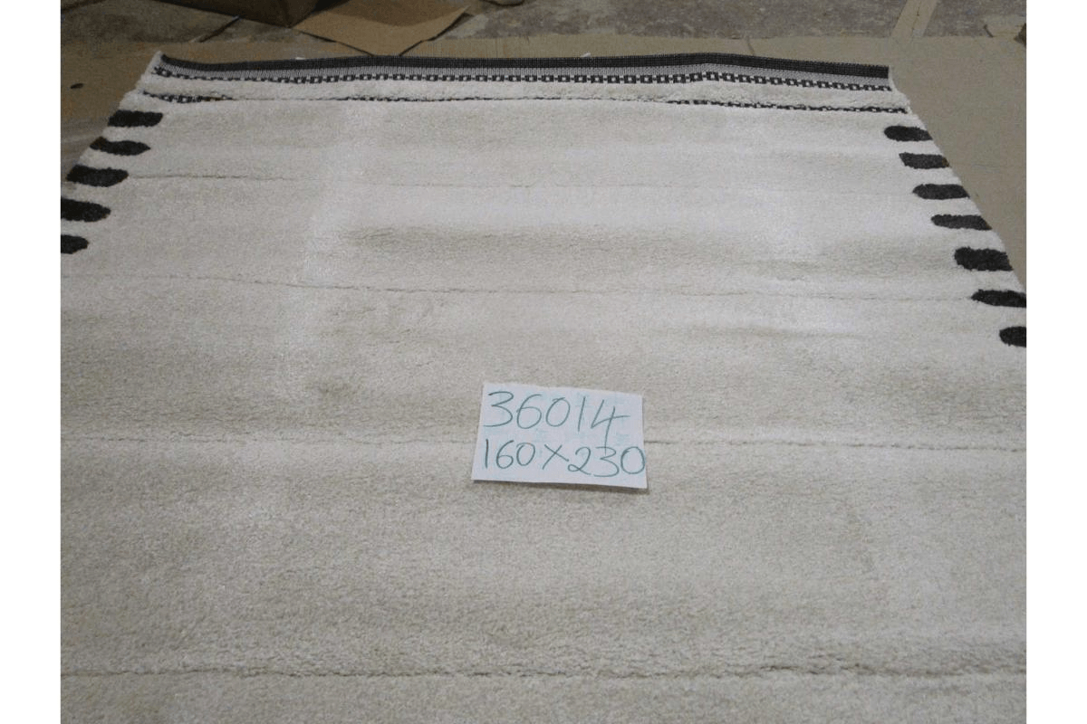 Carpet Fara White / Black