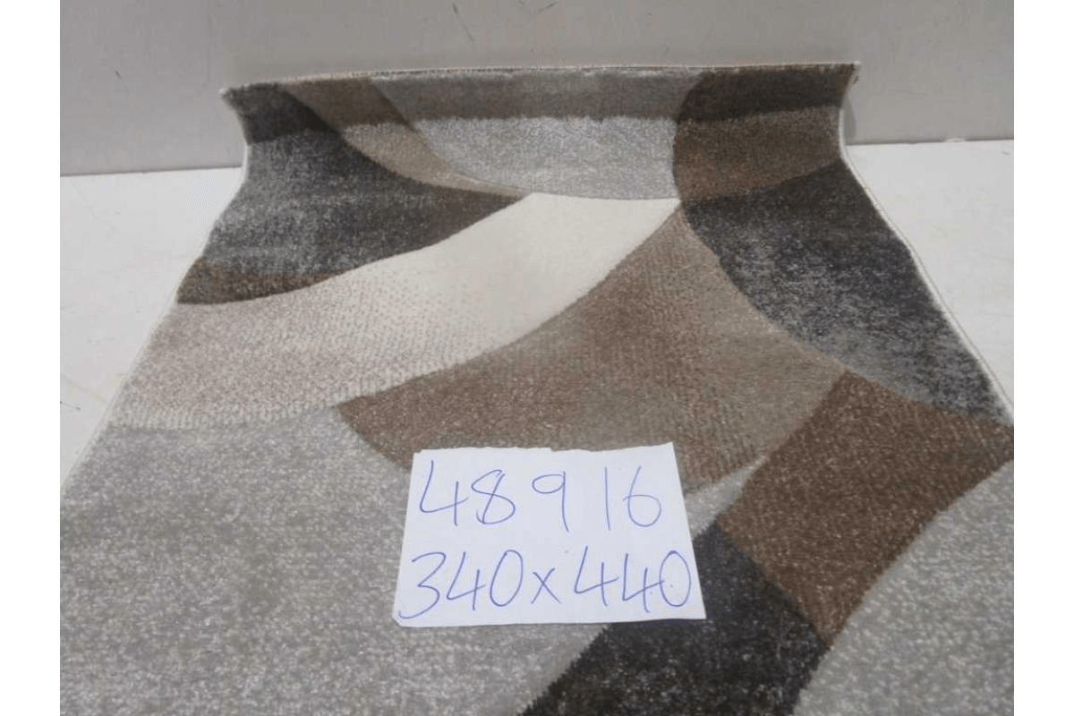 Carpet 340x440 Bond (Aura V77) Pp + Headset Hand Carved 2,200 Gsm/Sqm 243,200 Points/Sqm 10mm Pile Height 080 Diamond-54