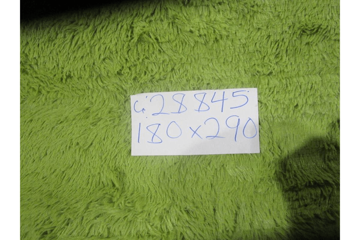 Carpet Green Polyester 1.8*2.9