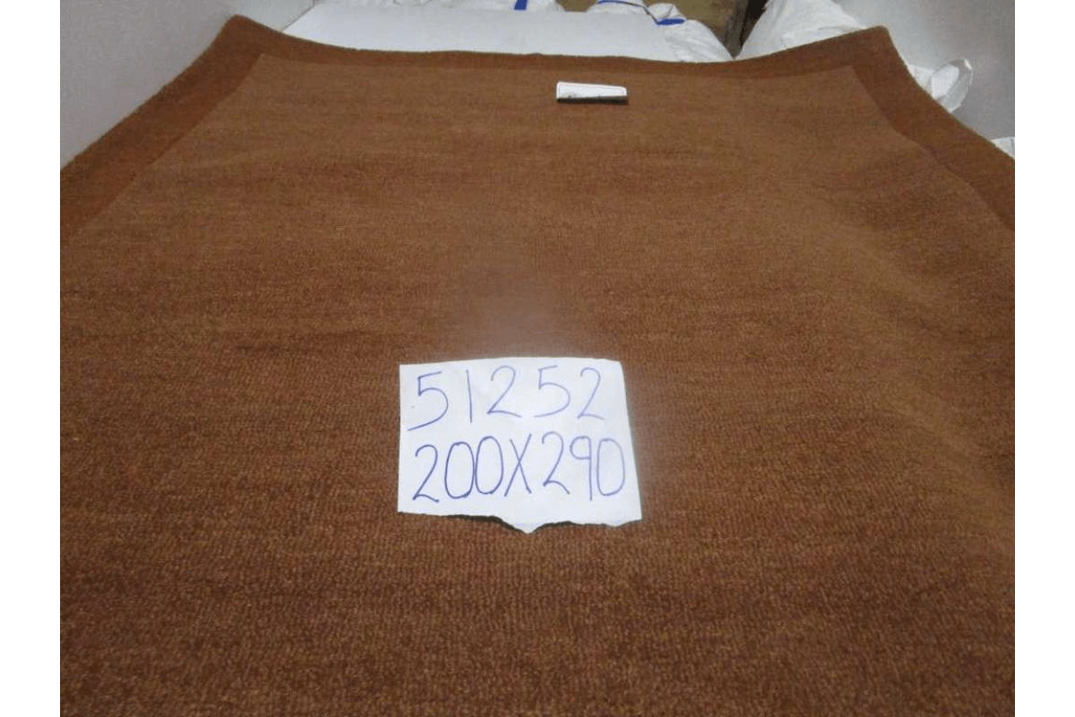 Carpet 100% Wool 2,5 Kg Pile Back Cotton With Tpr