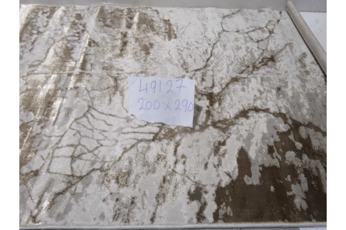 Carpet 200x290 Shiny Shrink Polyester + Pp 2,200 Gsm 604,000 Pts 8mm Pile Hight Cream/Beige