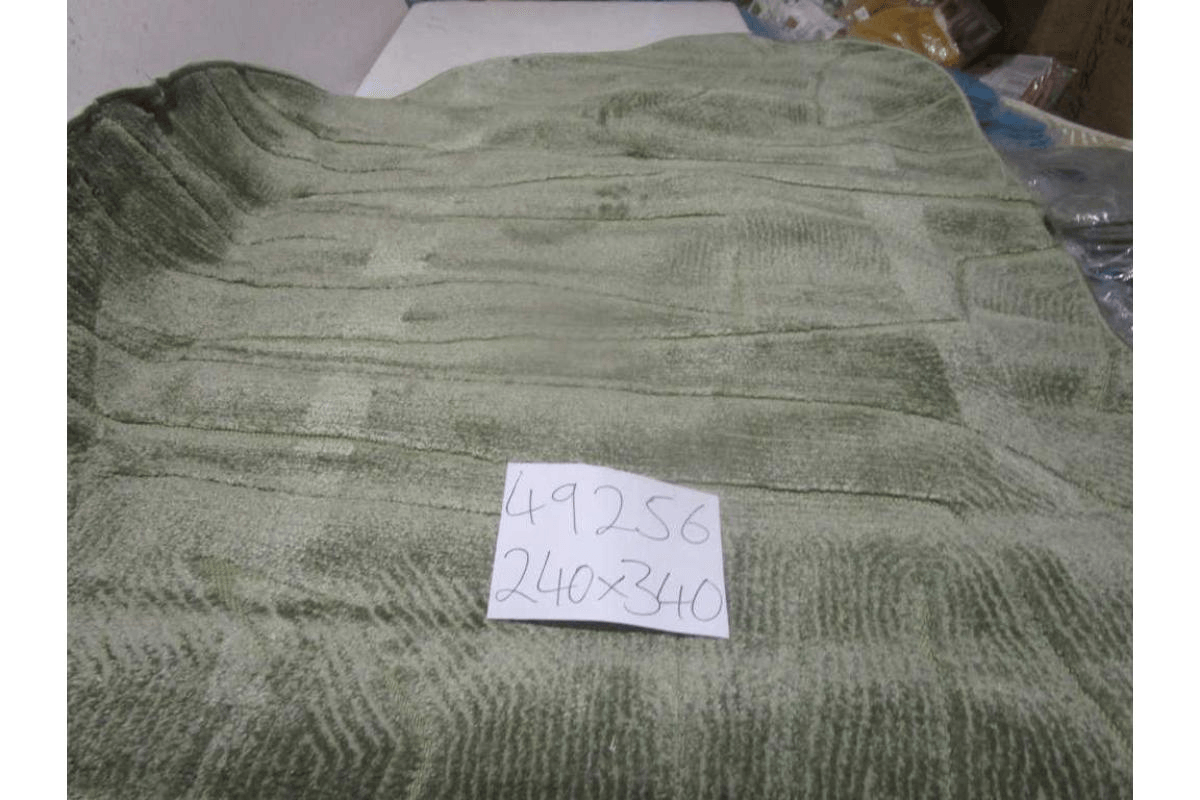 Carpet 240x340 Vanja Pp / Pes Shrink Pp Flat 1,450 Grm/Sqm 8mm Pile Height Green