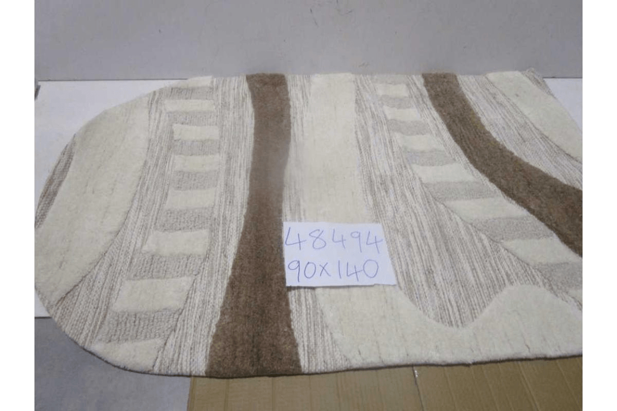 Carpet Woven And Handtufted 100% Wool Cotton Backing 1800 Gsm Pile
