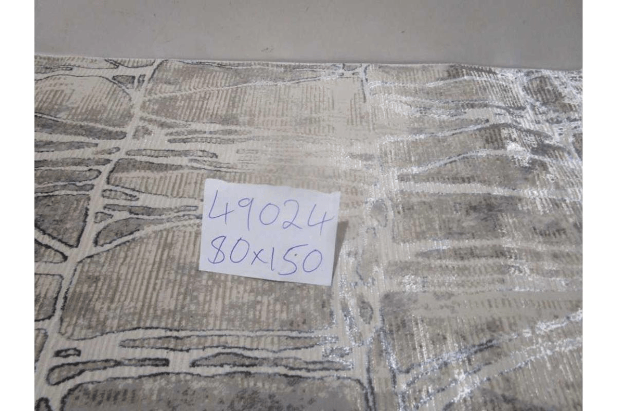 Carpet 80x150 Polyester + Poly Shrink 1,740 Grms/Sqm 480,000 Pts 6mm Pile Hight Ld21a / Cam15