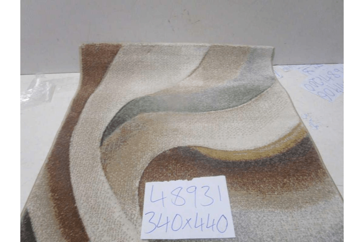 Carpet 340x440 Bond (Aura V77) Pp + Headset Hand Carved 2,200 Gsm/Sqm 243,200 Points/Sqm 10mm Pile Height 060 Diamond-56