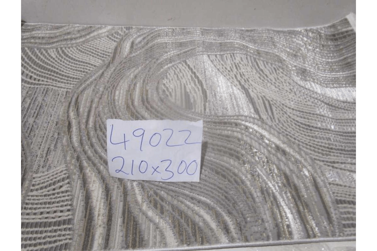 Carpet 210x300 Polyester + Poly Shrink 1,740 Grms/Sqm 480,000 Pts 6mm Pile Hight Ld18a / Css78