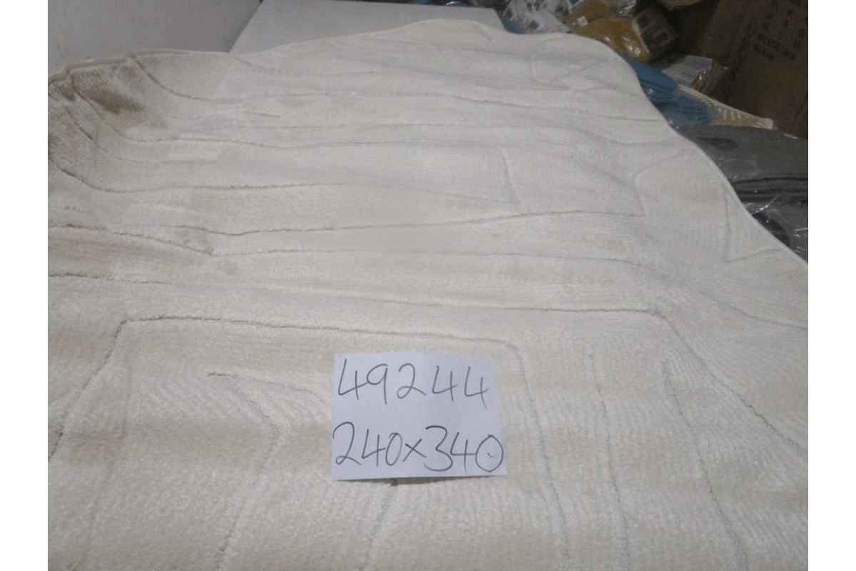 Carpet 240x340 Vanja Pp / Pes Shrink Pp Flat 1,450 Grm/Sqm 8mm Pile Height L.cream