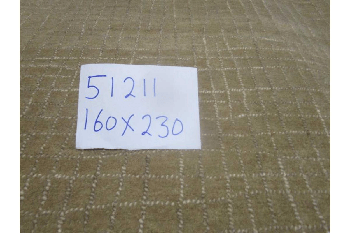 Carpet Hand Tufted - 100% Wool - 2000 Gsm Pile And 1500 Gsm