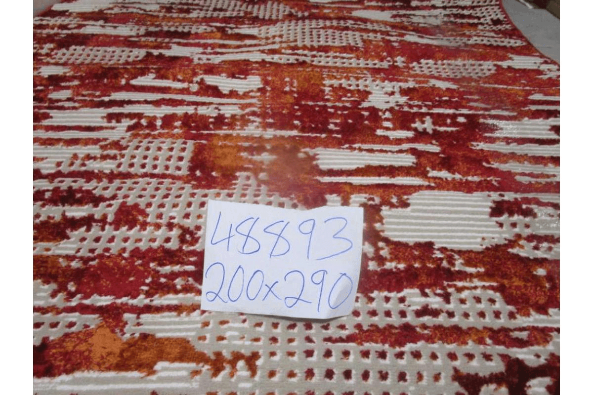 Carpet 200x290 Polyester And Shrink 204,800 Pts/Sqm 9mm Pile Hight 1,350 Grm/Sqm Orng/Red
