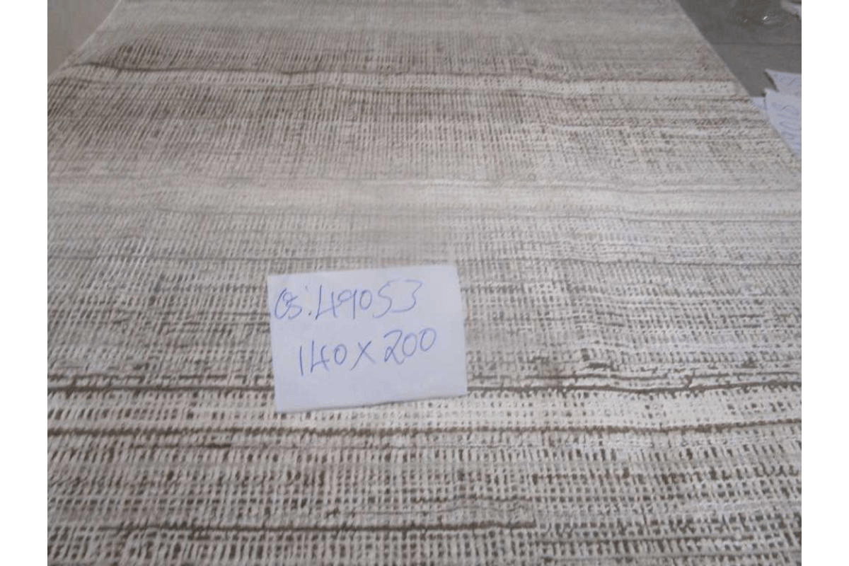 Carpet 140x200 Polyester Shrinked Cotton Backing 2,200 Grms/Sqm 624,000 Points 8mm Pile Hight Lf45a / Ccm83