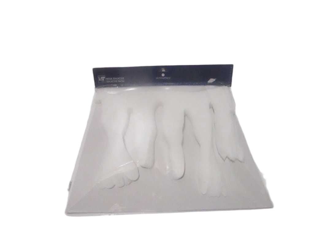 White Stalactite Snow 35x200