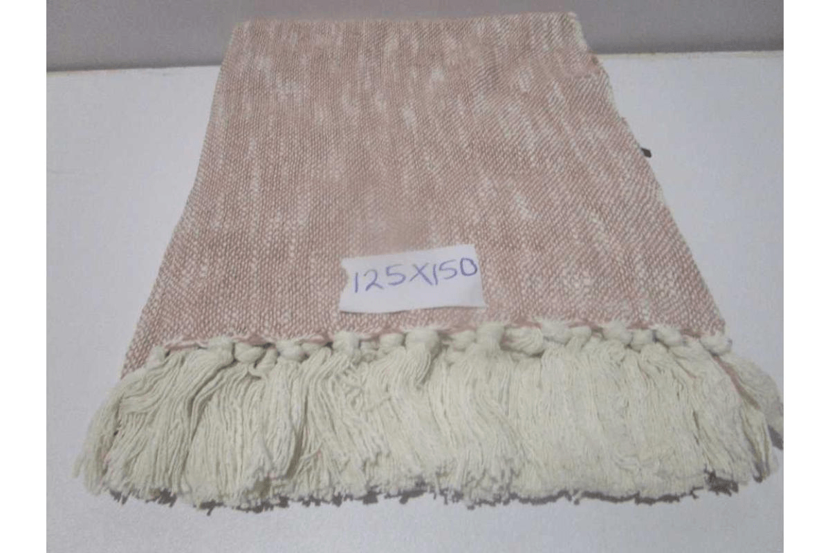 Throw 100% Cotton With Yeallow Weaving With Fringe