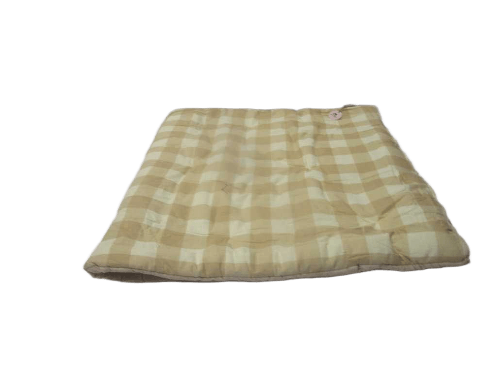 Runner Bed Front 100% Printed Cotton Washed 140 Gsm - Back 100% Cotton Velvet 280 Gsm - Filler 100% Polyes800/1000 Gsm Ter Polyfill - Packing Roll With Ribbon And Handtag