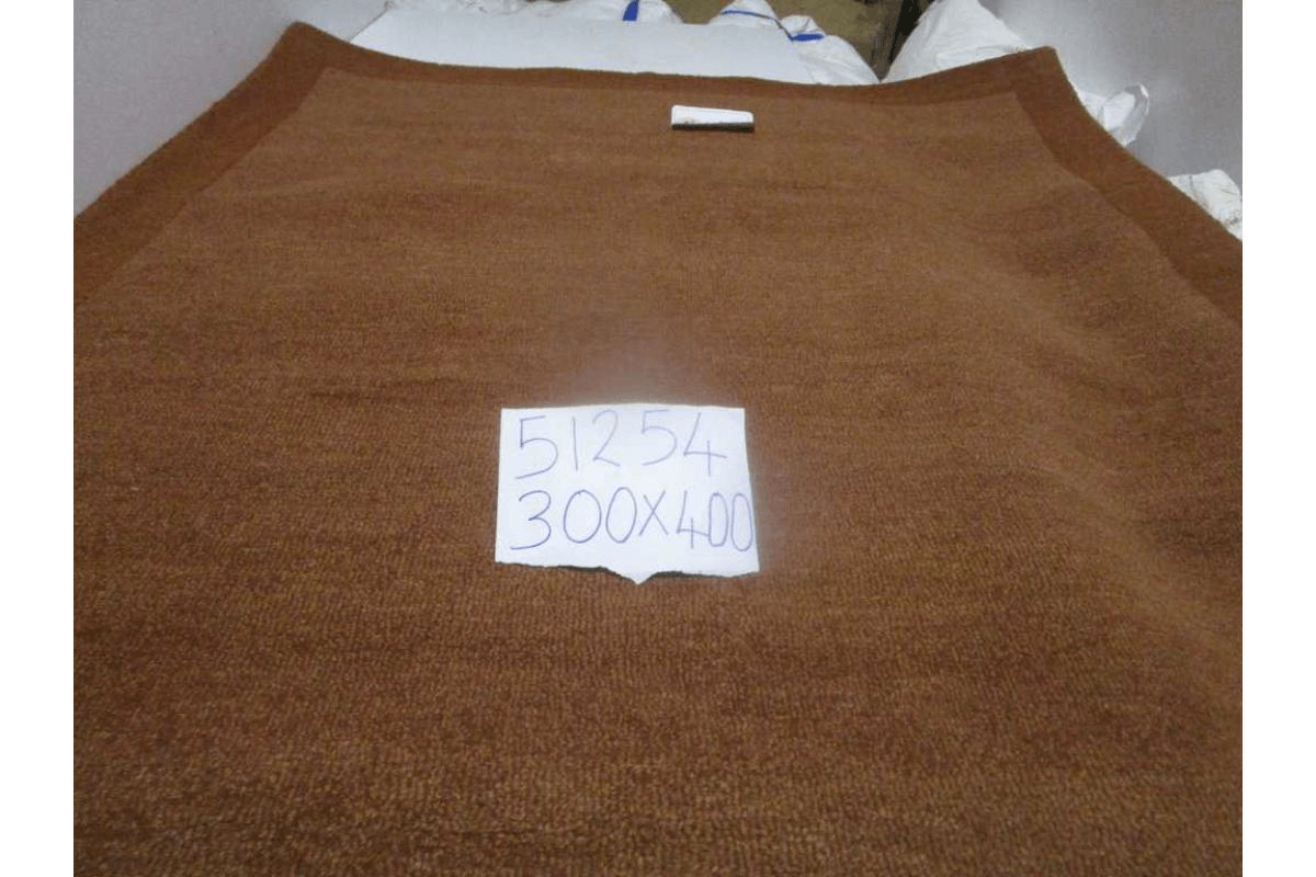 Carpet 100% Wool 2,5 Kg Pile Back Cotton With Tpr