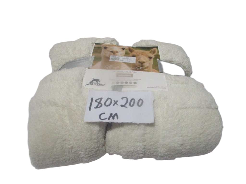 Blanket, 100% Polyester, 220gsm Packing: Color Card+cord White 180*200