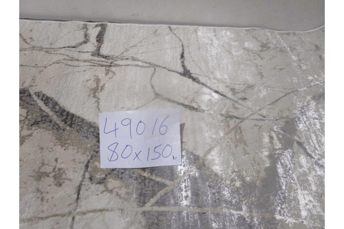 Carpet 80x150 Polyester + Poly Shrink 1,740 Grms/Sqm 480,000 Pts 6mm Pile Hight Kc65a / Cam16