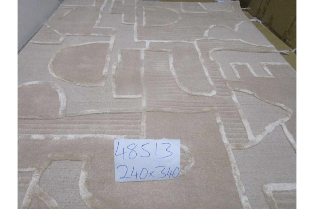 Rug Handtufted Wool And Viscose - Cotton Back