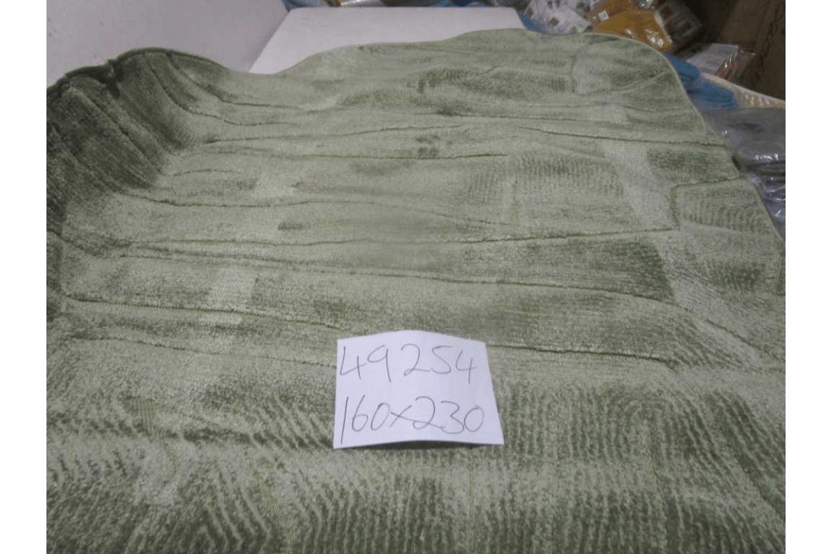 Carpet 160x230 Vanja Pp / Pes Shrink Pp Flat 1,450 Grm/Sqm 8mm Pile Height Green