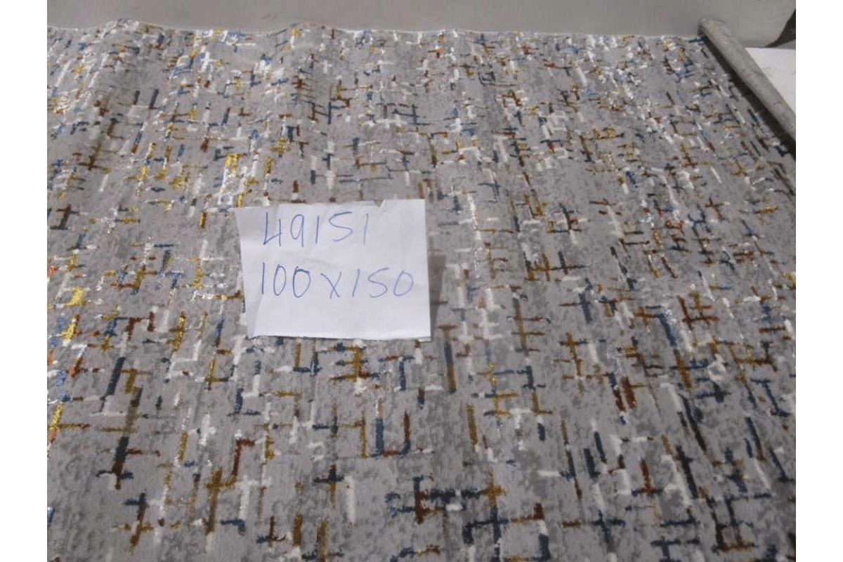 Carpet 100x150 Shiny Shrink Polyester + Pp 1,750 Gsm 420,000 Pts Grey/Multi