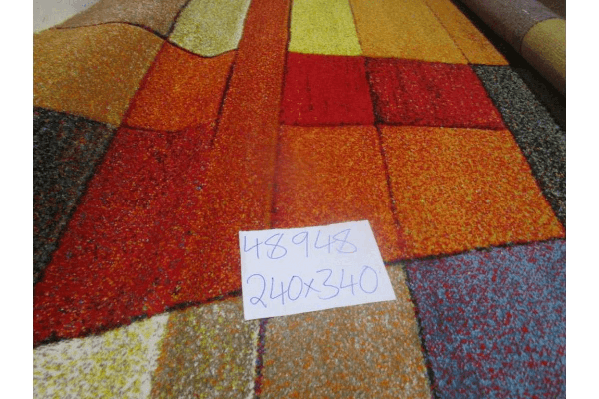 Carpet 240x340 Bond (Aura V77) Pp + Headset Hand Carved 2,200 Gsm/Sqm 243,200 Points/Sqm 10mm Pile Height 110