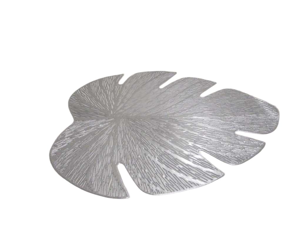 Placemat 100%pvc 90g Leaf Shape Silver 36x45