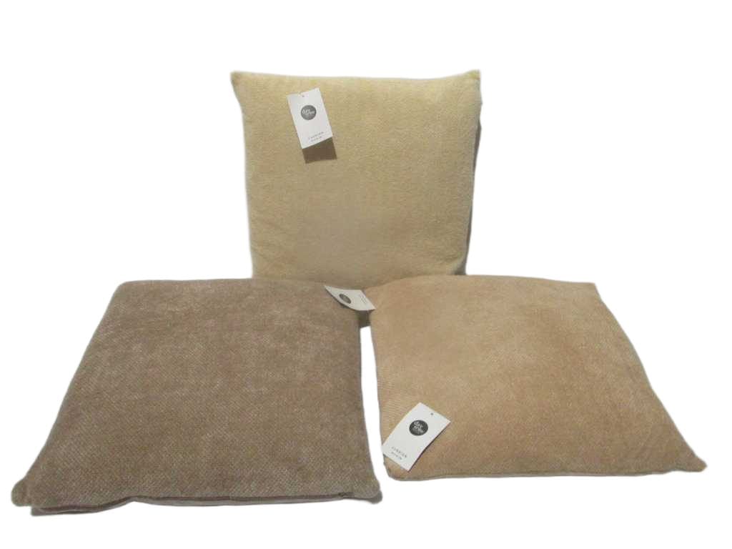 Cushion 45x45cm Uni 3ass