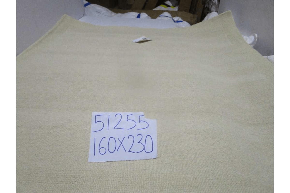 Carpet 100% Wool 2,5 Kg Pile Back Cotton With Tpr
