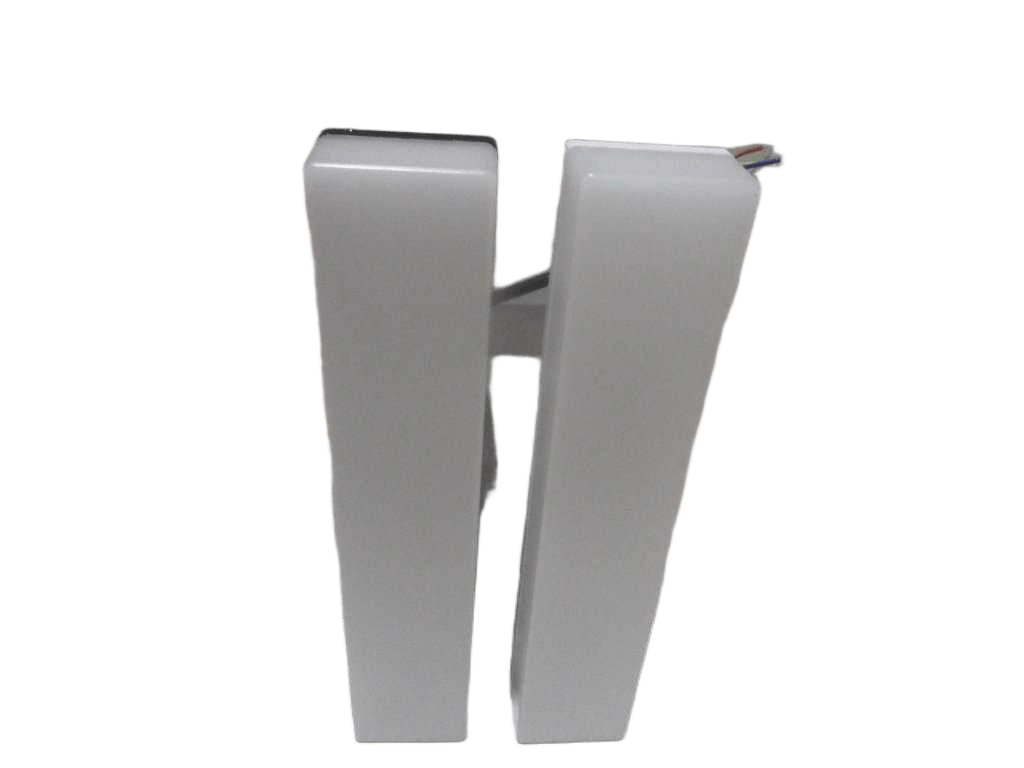 Fram Applique Aluminium E 220v Warm White Light 3000k 12w Led Black And White Assorted 30x6,4x7,8