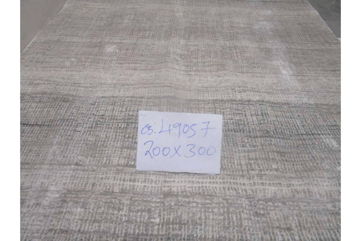 Carpet 200x300 Polyester Shrinked Cotton Backing 2,200 Grms/Sqm 624,000 Points 8mm Pile Hight Lf45a / Ccm37