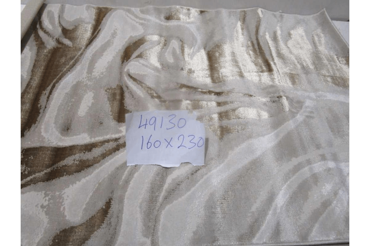 Carpet 160x230 Shiny Shrink Polyester + Pp 2,200 Gsm 604,000 Pts 8mm Pile Hight Cream/Beige
