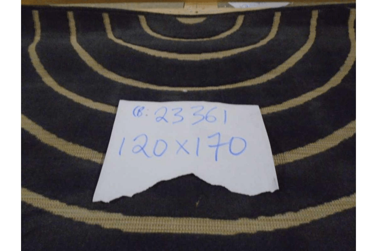 Carpet Ray Black