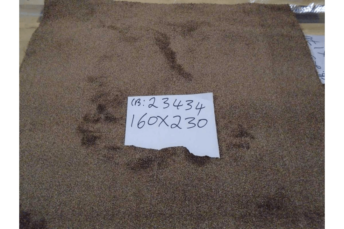 Carpet Kiss Brown