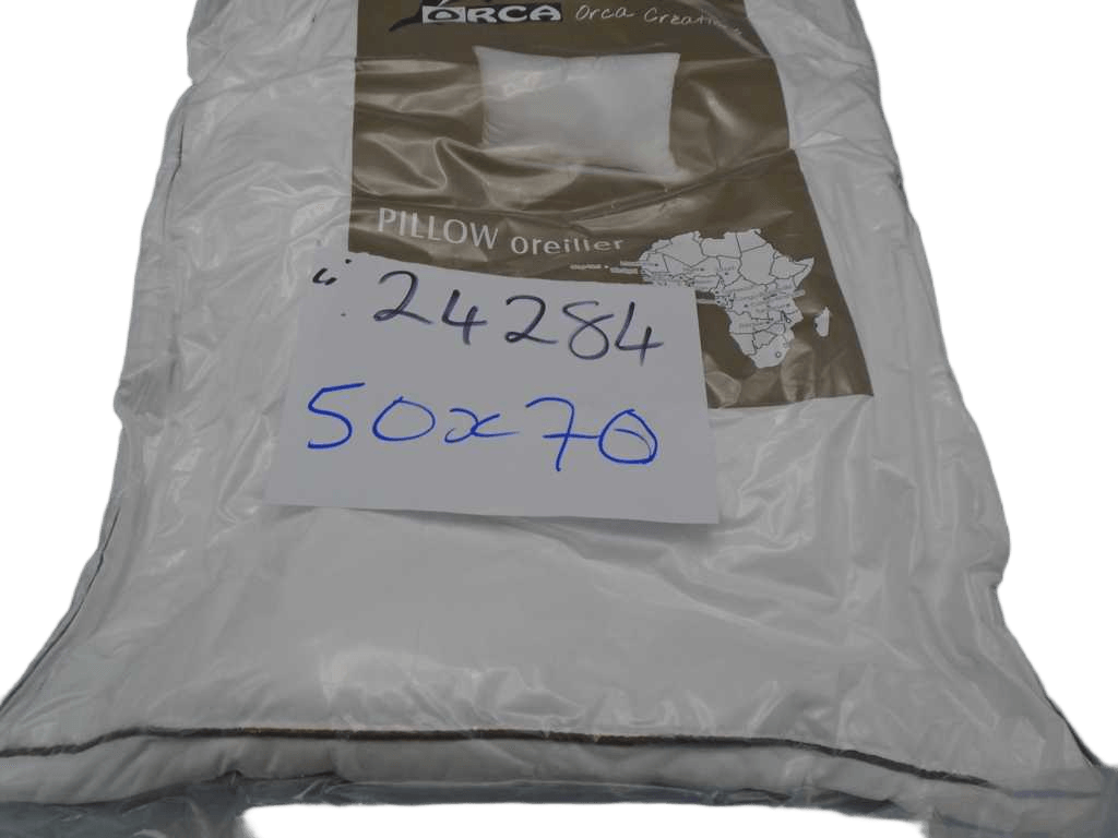 Pillow Embossed Polyester 110gsm With Double Piping Inside : 1130g Soft Microfiber 1.3 Daniel Vacuum With Insert Card