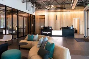 How Pfizer’s $43 billion acquisition of Seagen could impact the biotech industry in Seattle

Comment l'acquisition de Seagen par Pfizer pour 43 milliards de dollars pourrait impacter l'industrie biotechnologique à Seattle.