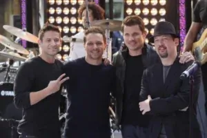 Nick Lachey Obligé de Suivre des Cours de Gestion de la Colère et des Réunions AA Après Avoir Approché Agressivement un Photographe