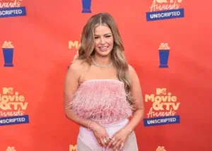 Ariana Madix Prend la Parole Après l'Adultère de Tom Sandoval avec Raquel, Déclare Que ce Qui Ne la « Tue » Pas la Rend « Mieux » Alors que les Acteurs de *Vanderpump Rules* Réagissent.