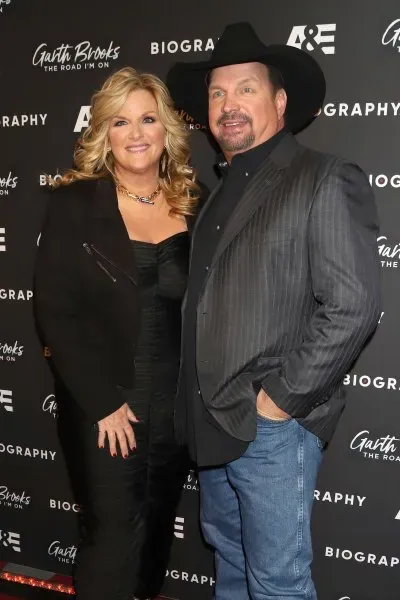Are Garth Brooks and Trisha Yearwood Still Together? Update on the Country Stars’ Relationship

Sont-ils toujours ensemble, Garth Brooks et Trisha Yearwood ? Mise à jour sur la relation des stars de la country.
