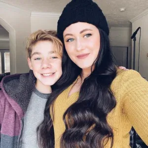 L'ancienne star de ‘Teen Mom 2’ Jenelle Evans obtient la garde complète de son fils Jace après plus d'une décennie