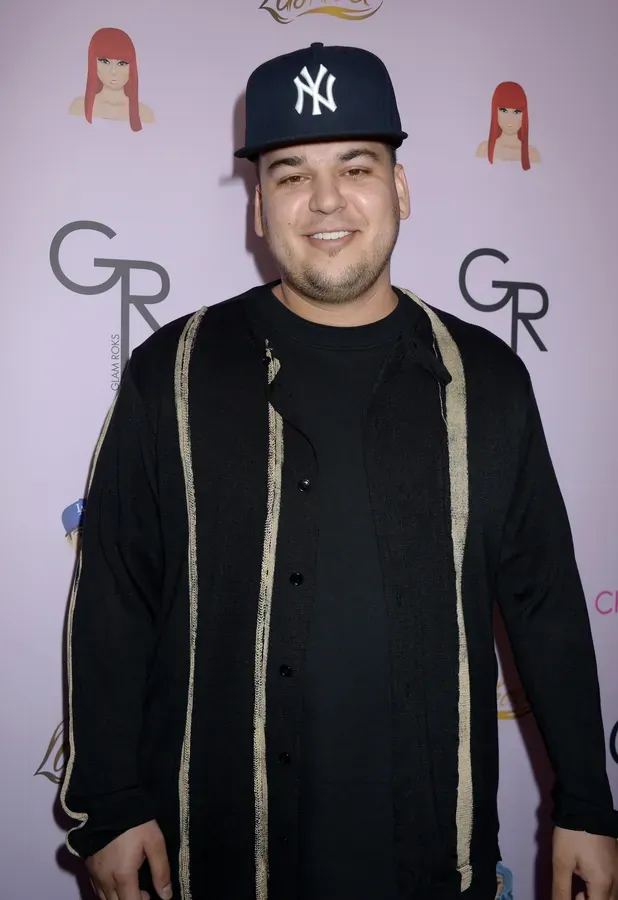 La fortune nette de Rob Kardashian est énorme grâce à son salaire de 'KUWTK', ses entreprises et bien plus encore.