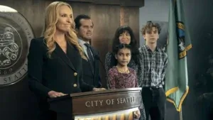 ‘The Power’ Critique : Toni Collette et John Leguizamo dans un thriller de science-fiction Amazon plein de potentiel inexploité