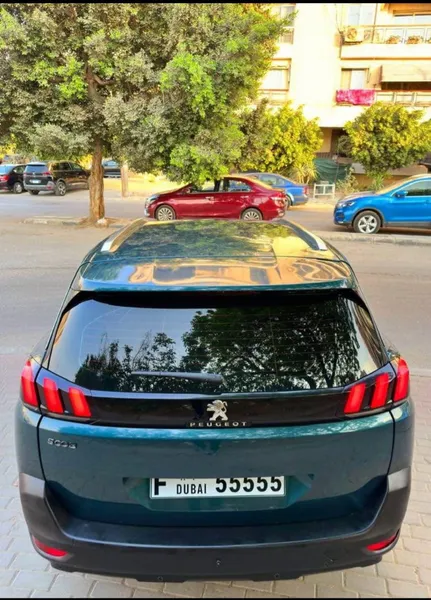 بيجو 5008