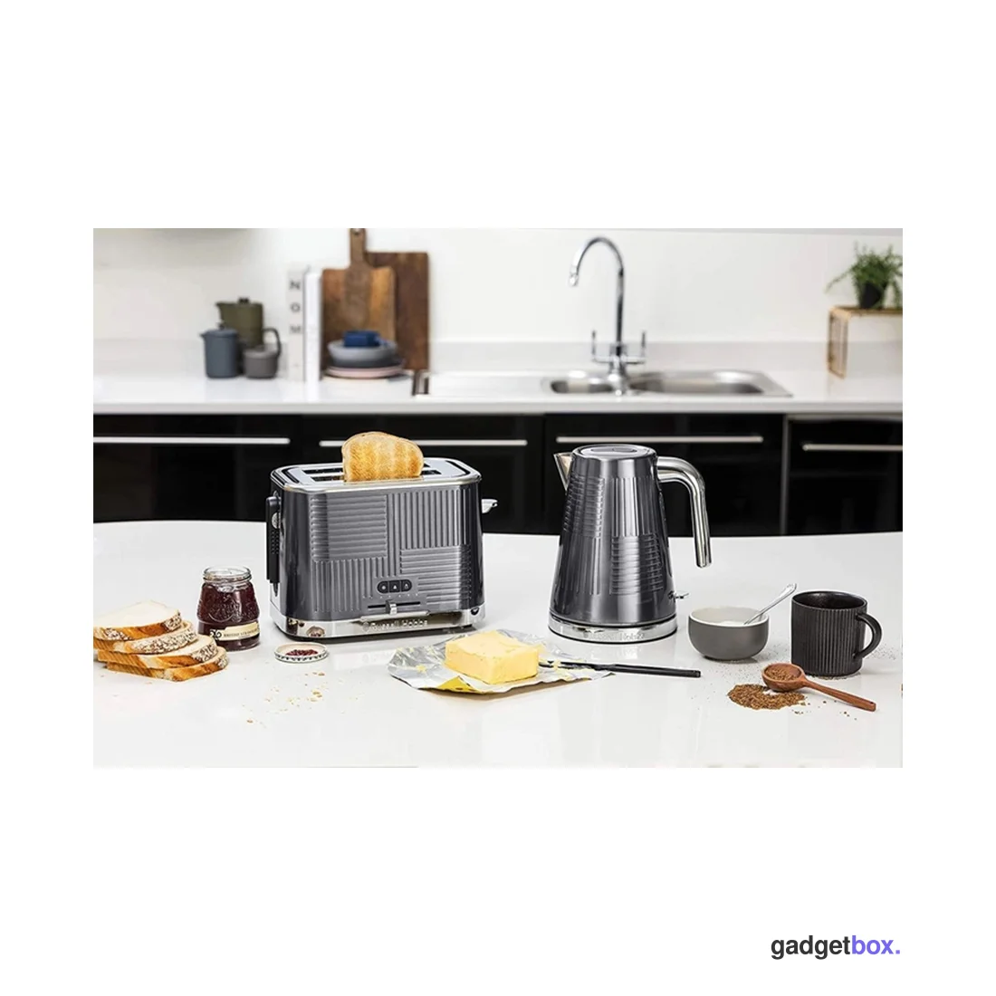 Чайник электрический Russell Hobbs 25240-70