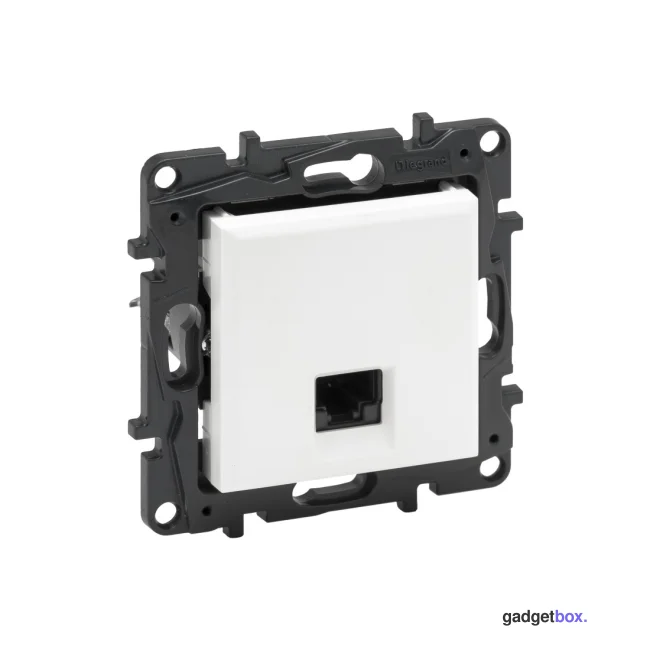Информационная розетка одинарная Niloe Step RJ45 Кат.6 UTP Белый new